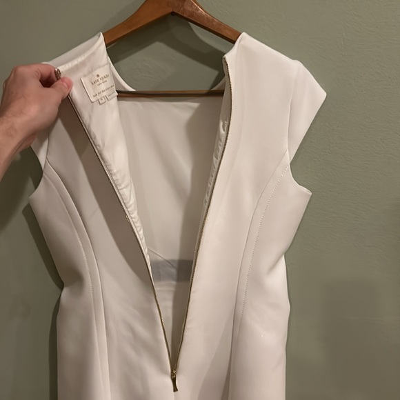 Kate Spade Stretch Crepe Bow Dress Size 6 White with Black Bow - Picture 7 of 16
